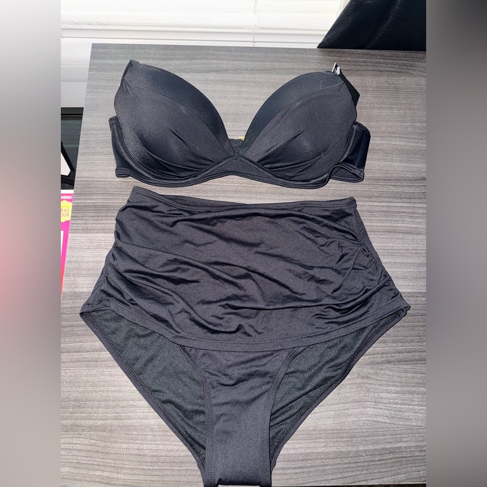 Smart & Sexy Black Bikini Set